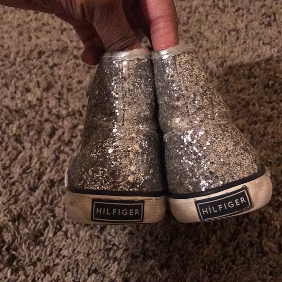 ✨Tommy Hilfiger glitter shoes✨ - Picture 2 of 2